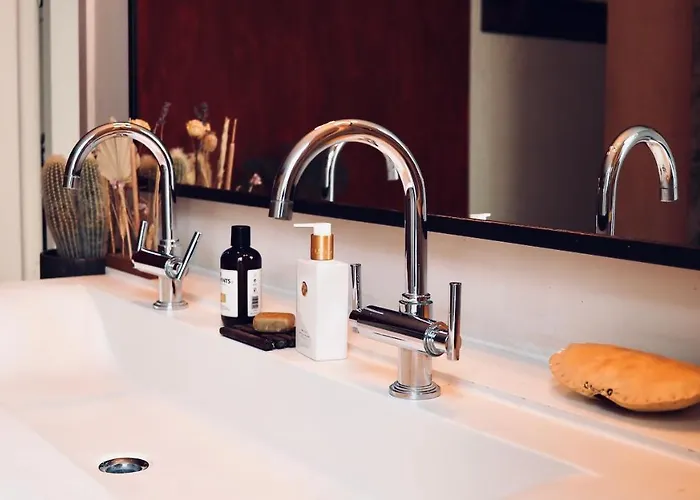 بيت ضيافة Verne Dreams 4*